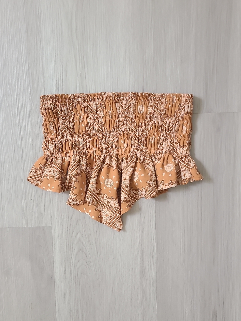 Forever 21 Tan Bandana Print Smocked Tube Top Medium Strapless Paisley Cowgirl